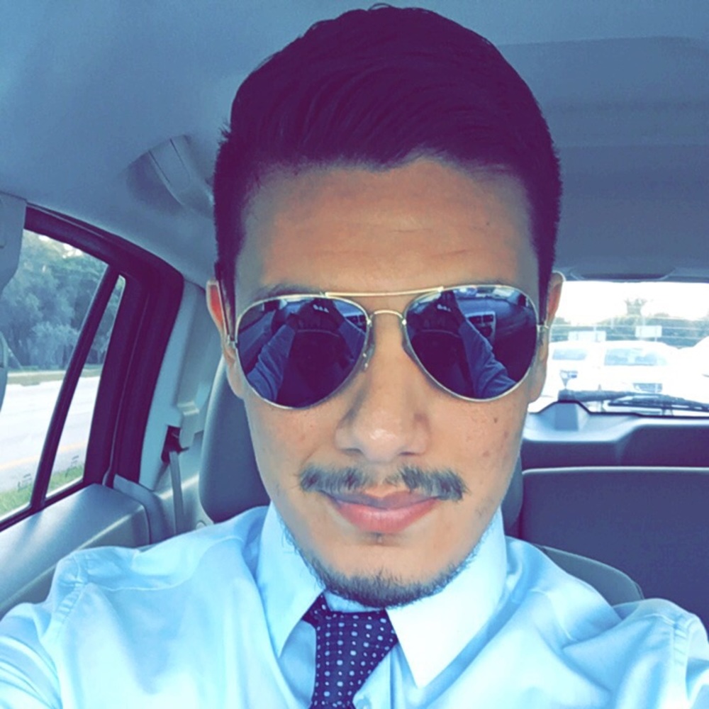 Meet your Posher, Diego